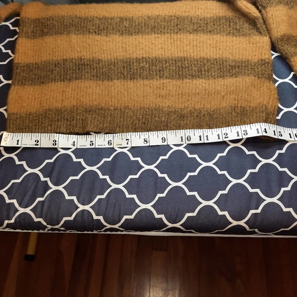 Vintage 1950s Kerrybrooke Bronze Sweater With Original Tag - Picture 12 of 12